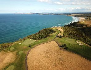 Kauri Cliffs 7th Aerial Side